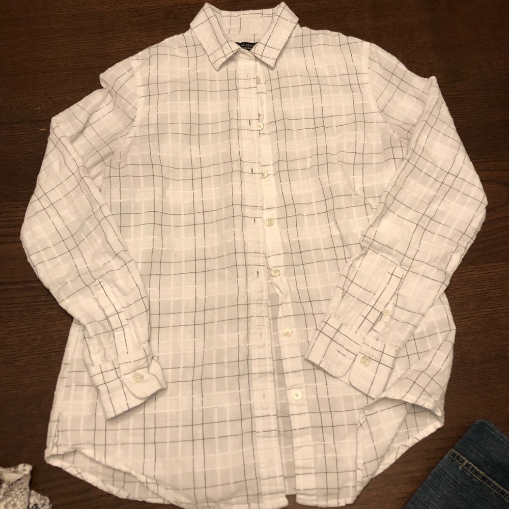 Women’s button down shirt
